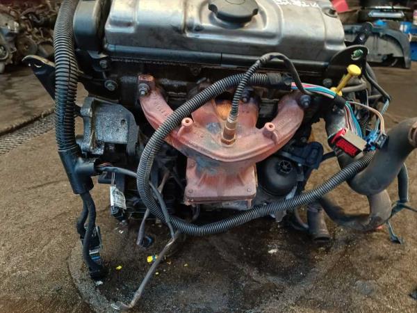 MOTEUR PEUGEOT 206/ CITROEN 1.4 KFW - Vue 9